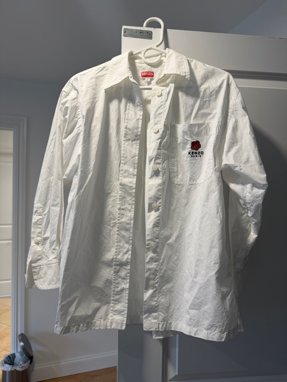 Kenzo White women shirt. Size 36